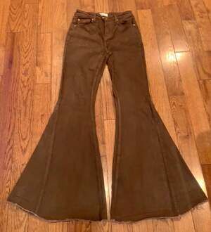 Shyanne Brown Flare Jeans Western Y2K Low Rise Bell Bottom 28x34